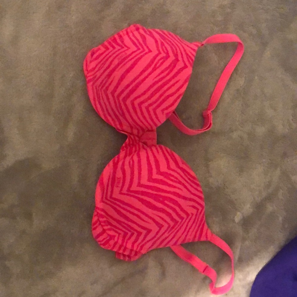 PINK BRA